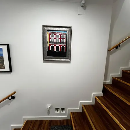 Cristal 1ºdireito Praca Velha * Ангра-ду-Эроижму